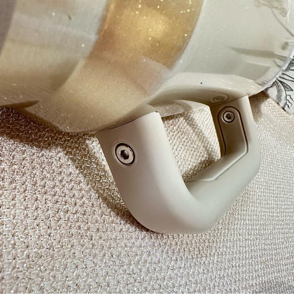 Stanley x Elf Honey Talks Gold 40 oz Flowstate Quencher H2.0 Tumbler Limited - Picture 9 of 12